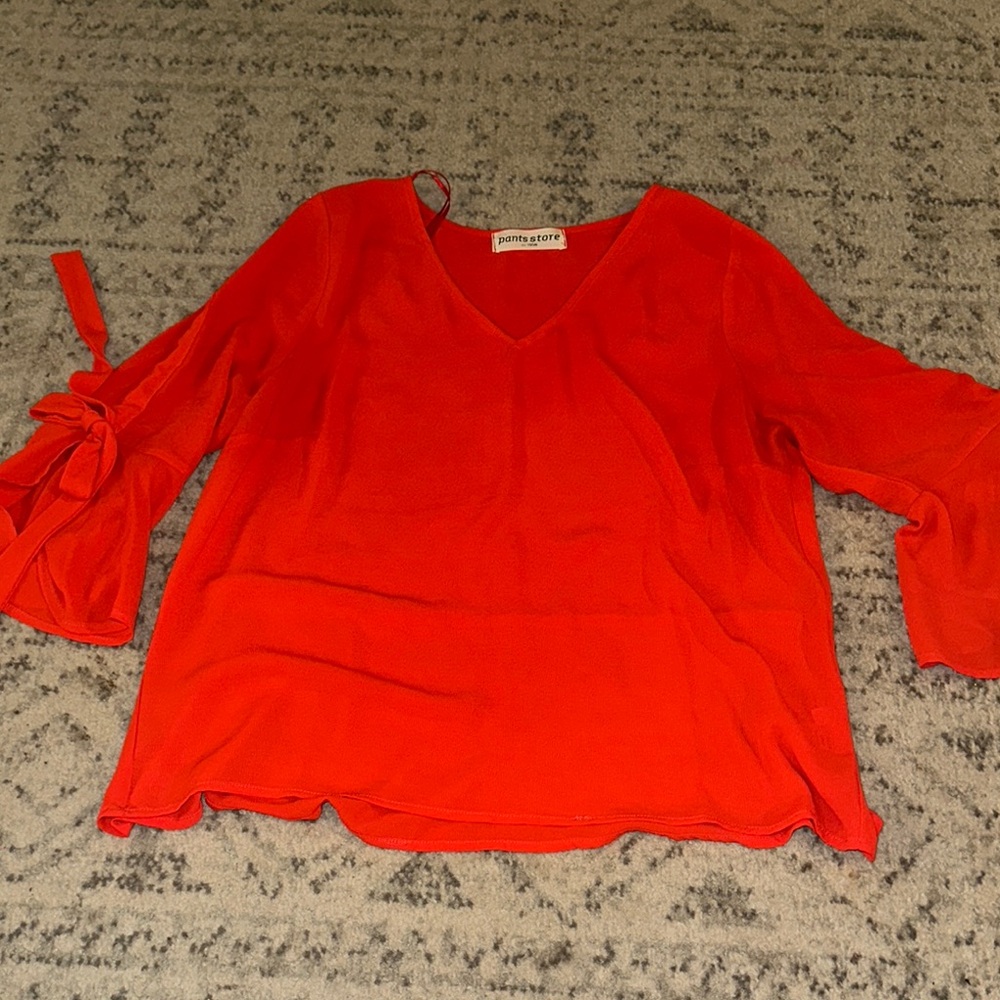 The Pants Store Orange V-Neck Blouse w/ 3/4 length adjustable tie Bell sleeves